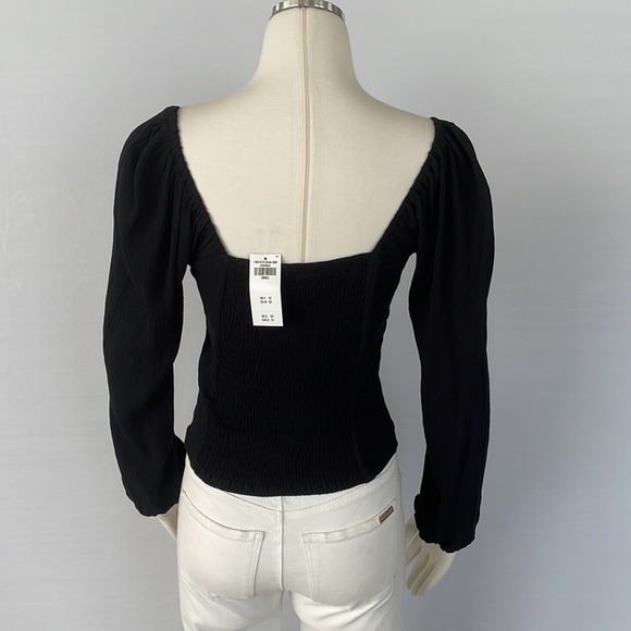 NWT Abercrombie and Fitch Top Size Small - Picture 8 of 11